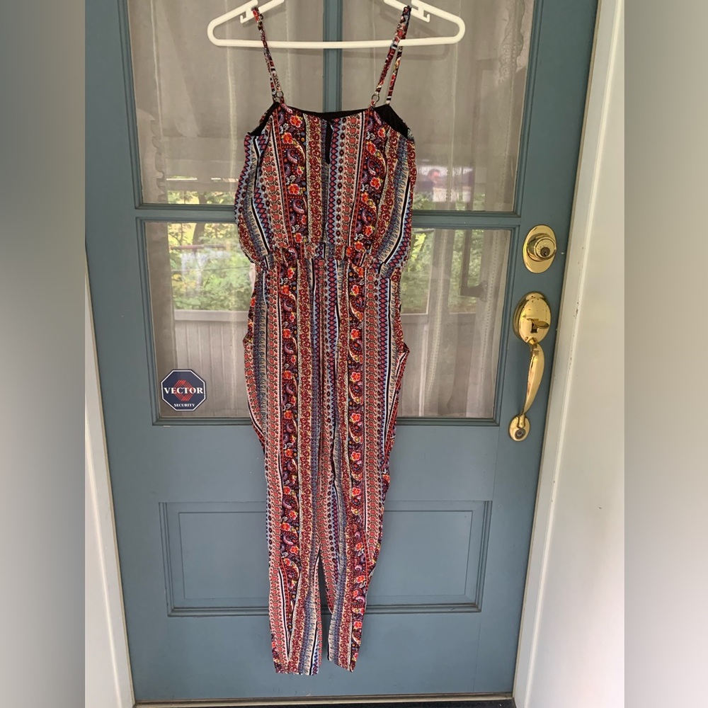 SALE! 😎 Sans Souci Vibrant Patterned Jumpsuit Size XS - Picture 4 of 14